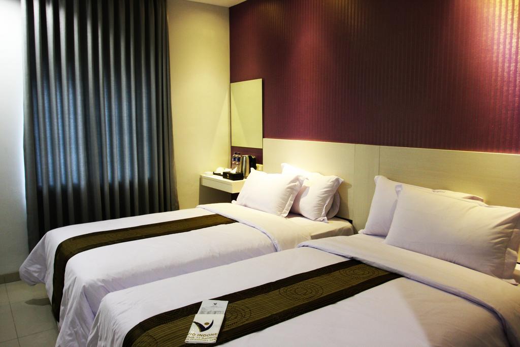 Vio Surapati Bandung Hotel Exterior photo