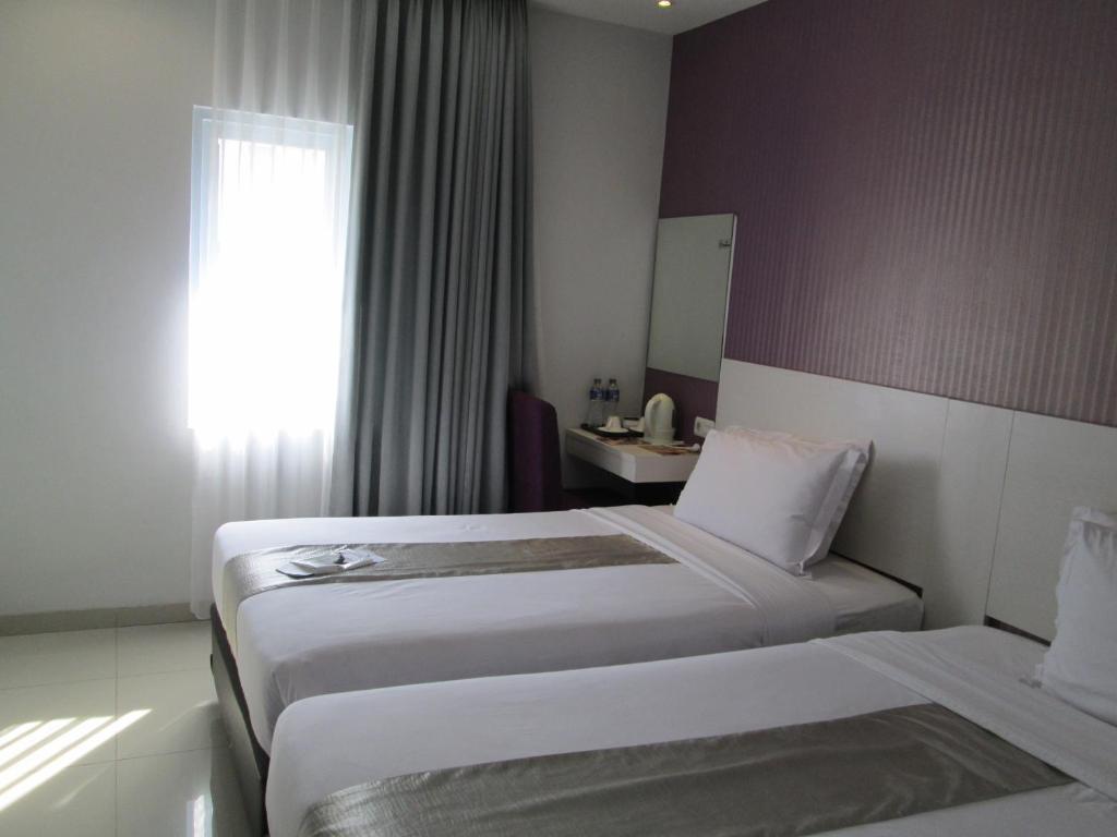 Vio Surapati Bandung Hotel Exterior photo